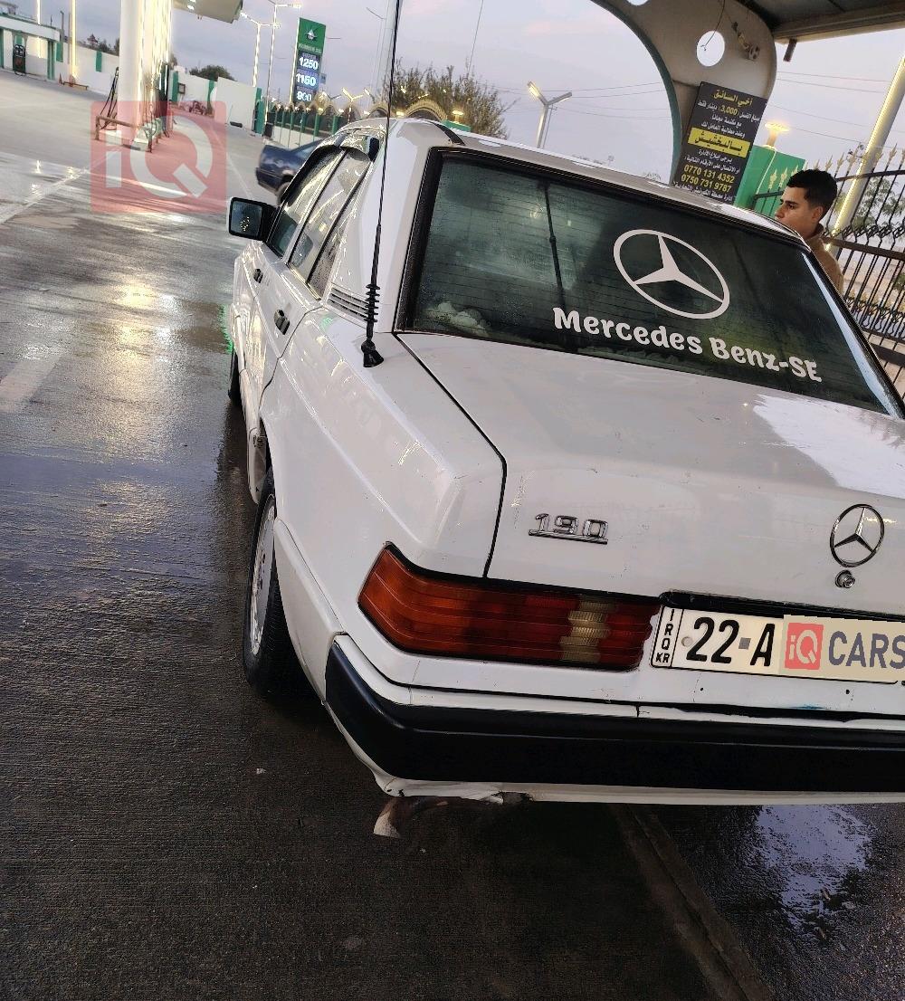 مرسيدس بنز E-Class